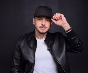 Тепло, ритм і жіноча харизма: у новому релізі “Хуліган” від Сергія Мироненка