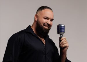 Sergii GArant присвячує «Жити» тим, хто зберігає звичне життя попри все
