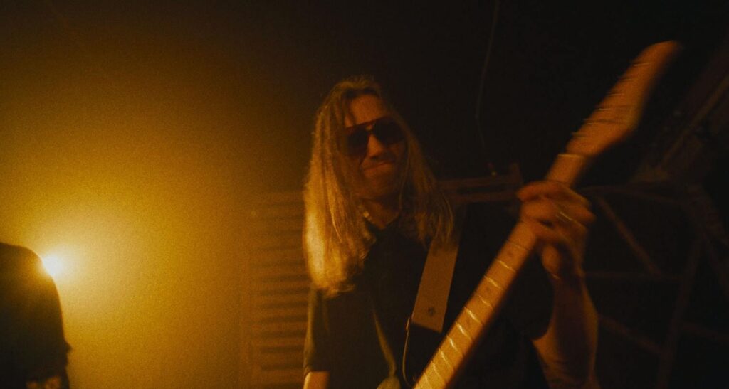 Новий голос українського панк-року: “НІДЕ” презентує дебютний трек “Цяцянка”