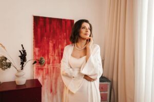 Ксенія Райська представила прем’єру «Донечка» — нову пісню і нове ім’я в українській музиці