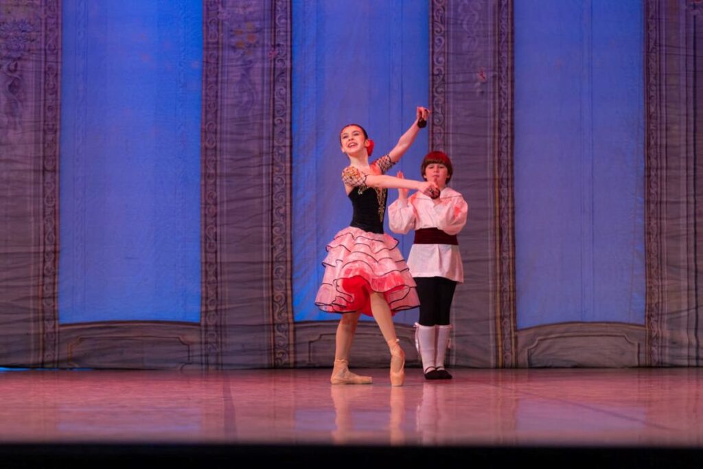 Майбутнє балету: 27 грудня у Львівській опері учні балетної школи покажуть «Таємницю Новорічного Танцю»