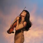 Ассія Ахат повертається на українську сцену з прем’єрою пісні «ALLO» – історією любові на відстані