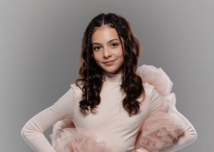 NICOLE презентує новий сингл «Хто я?» — чесну розмову з собою крізь музику